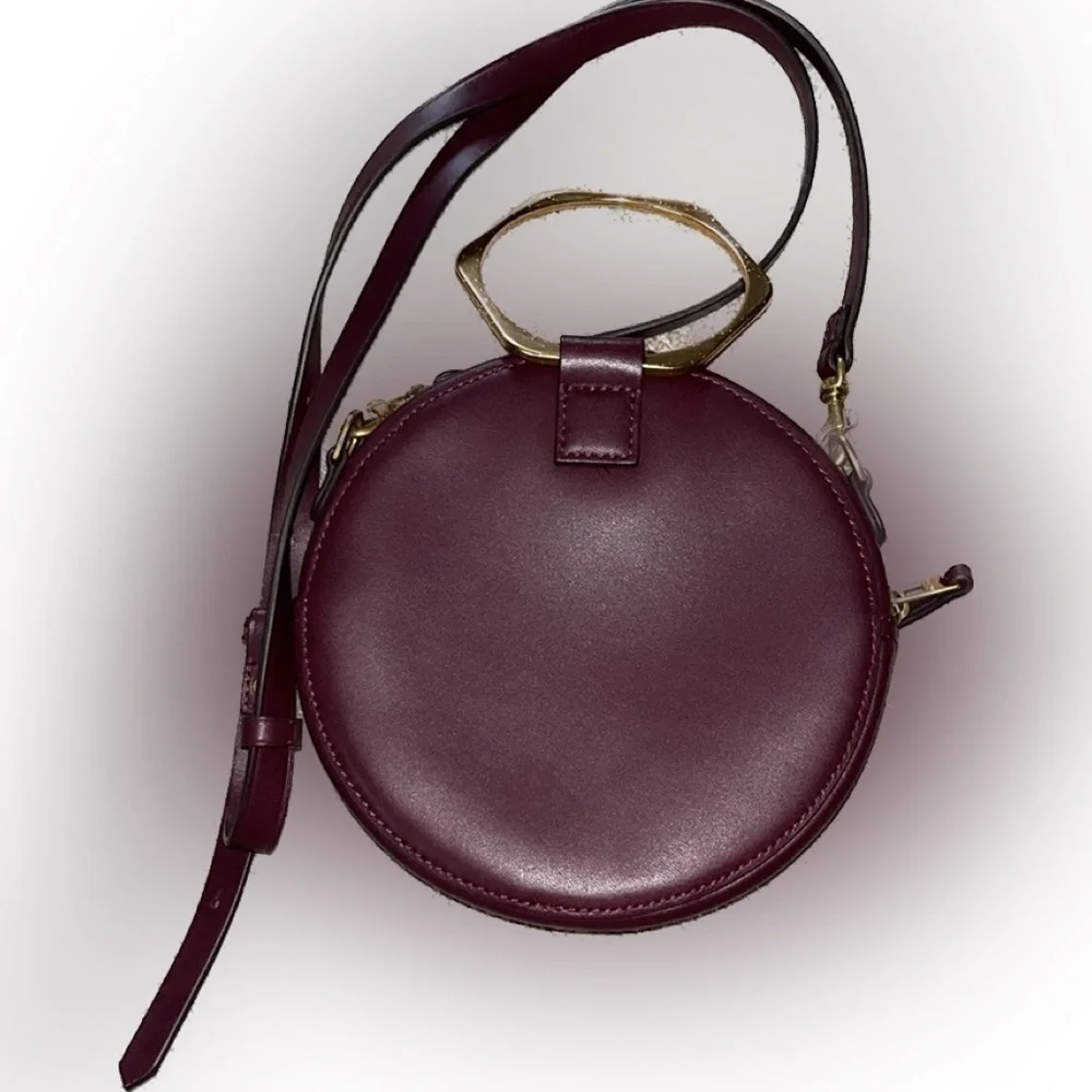THACKER New York Leigh Cardinal convertible leather circle crossbody handbag